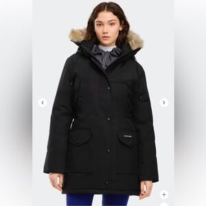 Like New Canada Goose Women’s Trillium Parka size XXL